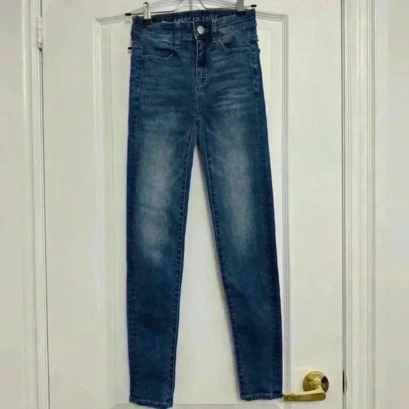 American Eagle High-Riss Authentic  Next Level Stretch Blue Jeans Woman’s 00 - Picture 2 of 7